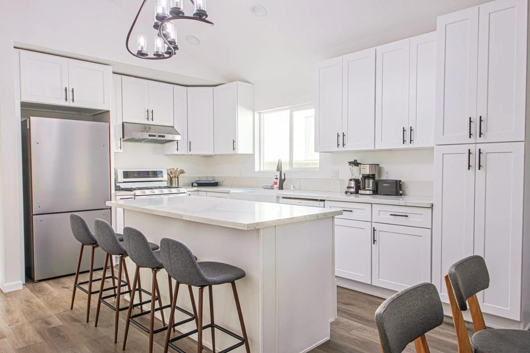 Charming 3b 10 Mins To Venice Holiday home Los Angeles